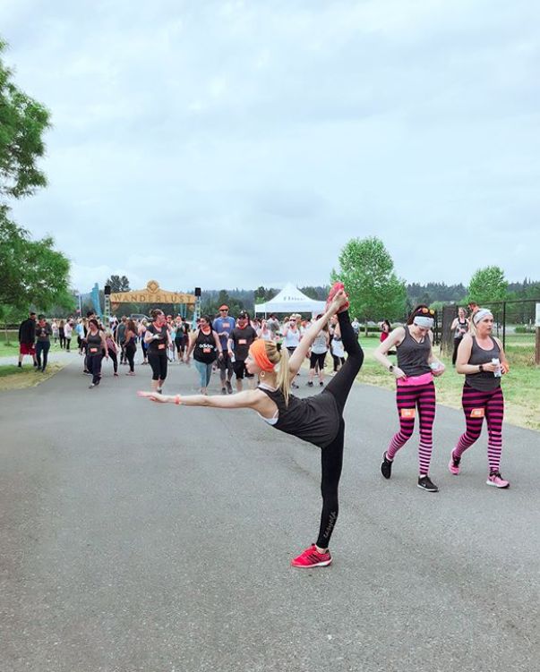 ヨガを楽しむayaさん