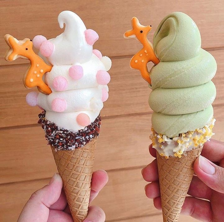 「カフェ エトランジェ・ナラッド」の鹿ソフト