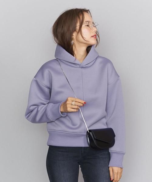 プルオーバーパーカー