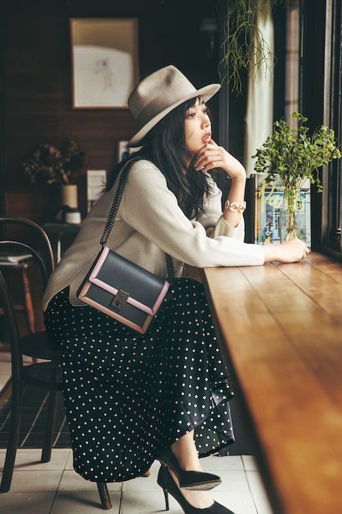 アナイ♡トップス、38、黒、定価30,000ほど、美品 もぐり