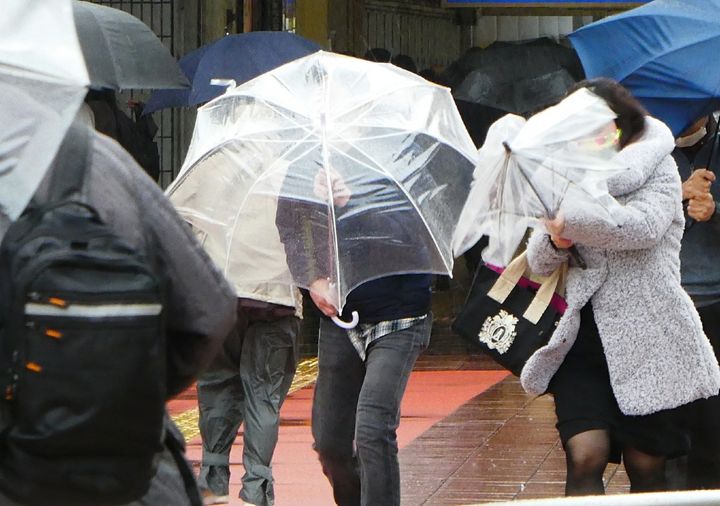 台風中継は必要？