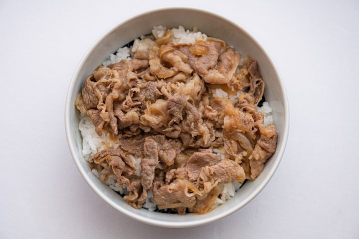 あなたが好きな牛丼のチェーン店は？