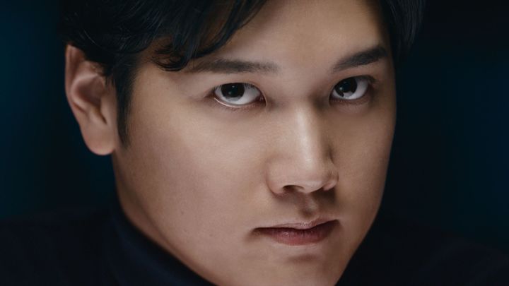 大谷翔平選手が出演する「リポソーム アドバンスト リペアセラム」新CMのワンシーン