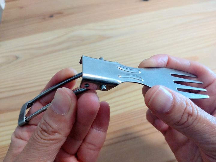 「折りたたみフォーク」