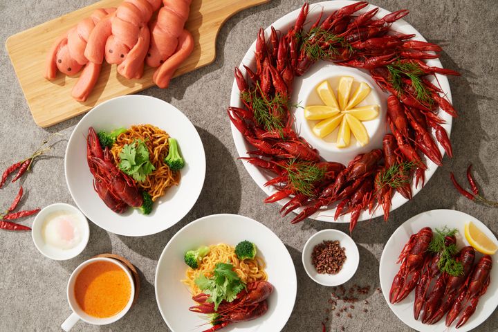 「夏のスパイシー＆ザリガニフェア」のイメージビジュアル