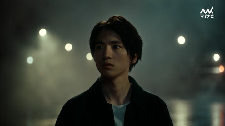 木戸大聖さんが出演するマイナビ50周年CMのワンシーン