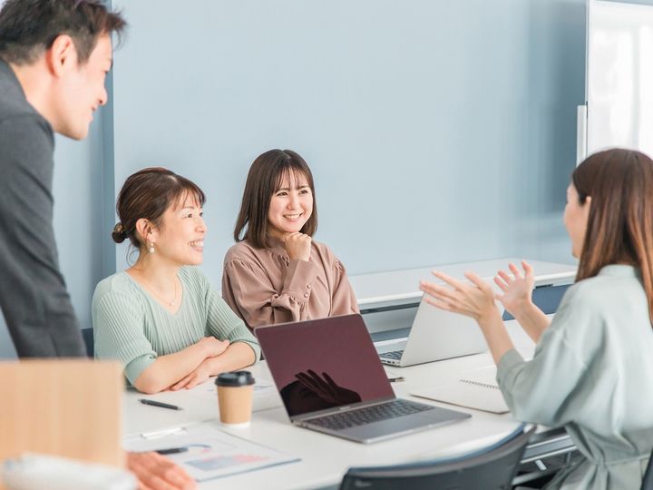 こまめなコミュニケーションが良好な人間関係を保つ秘訣