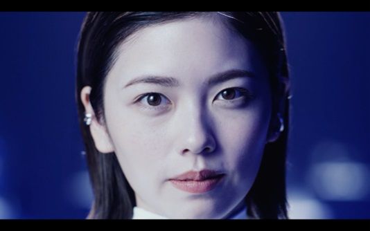 シーシーアイの新テレビCMに出演する小芝風花さん（シーシーアイ提供）