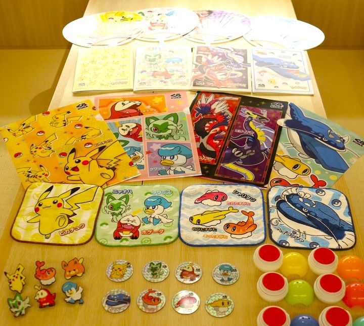 ポケモンと「くら寿司」コラボのオリジナルグッズ（C）Pokemon. （C）Nintendo／Creatures Inc.／GAME FREAK inc.