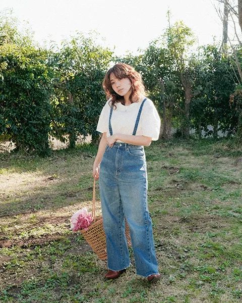 思わず毎日穿きたくなっちゃう、おしゃれシルエットのデニムはチェック 