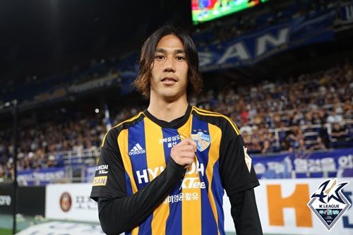 蔚山現代 江坂任 ACLユニフォーム
