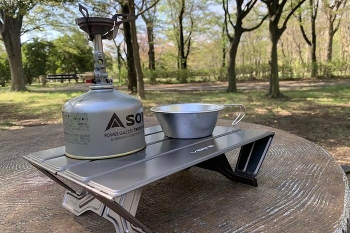 新品 未使用 Coleman オールインワンキッチンテーブル 新品未使用