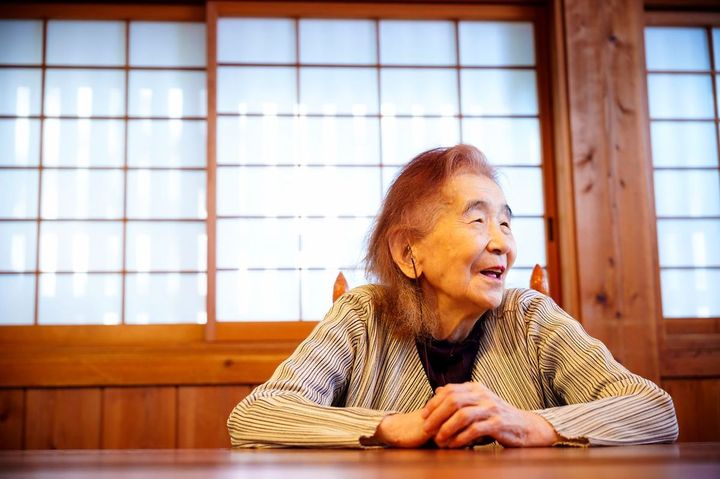 繁子さんは70年以上前、姑が保育園を開園するタイミングで保育士の資格を取った
