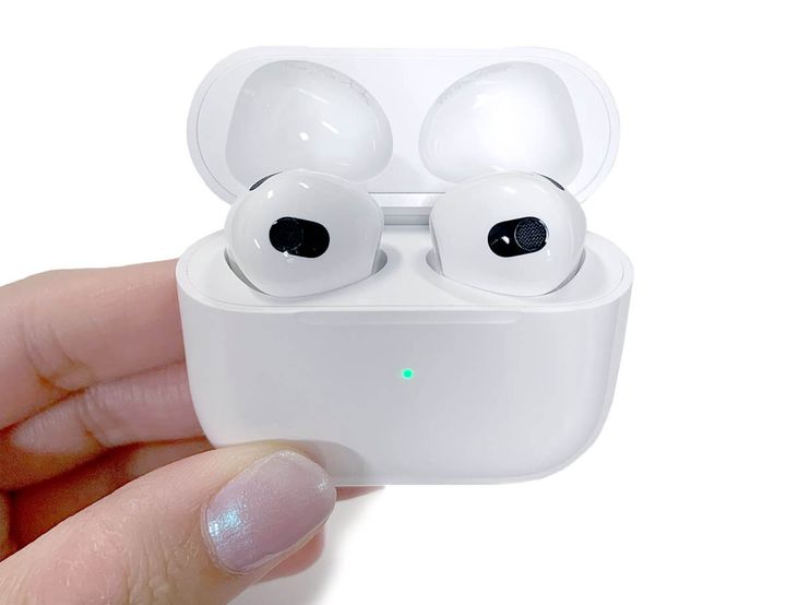 AirPodsやAirPods Proを片耳だけ装着して使う方法 – これで“ながら聴き