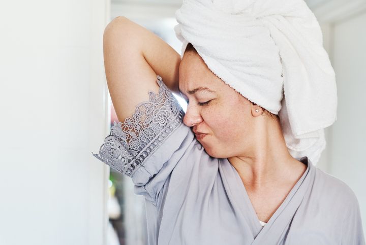 冬の汗で体臭悪化！？40・50代がすべき汗対策3つ