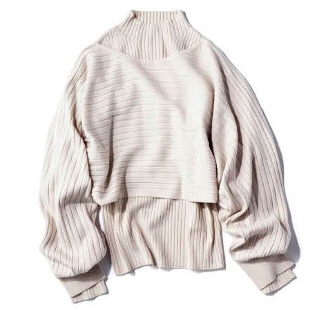 アイボリーマルチウェイセーター￥2,990（ジーユー）