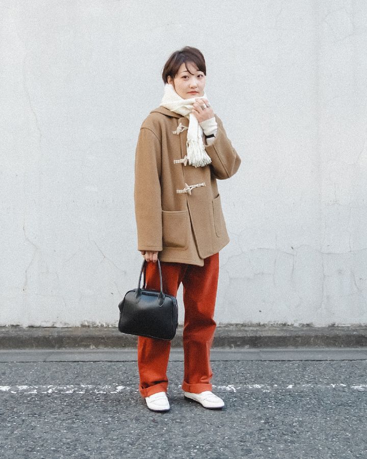 今年っぽい“ミドル丈コート”が主役のコーデ5選。どんなボトムにも合う万能選手【TOKYO SNAP】