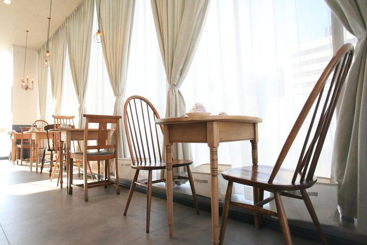 クリスマス限定アフタヌーンティーも。英国スタイルのティータイムが楽しめる紅茶専門店「TEA ROOM KIKI名古屋店」