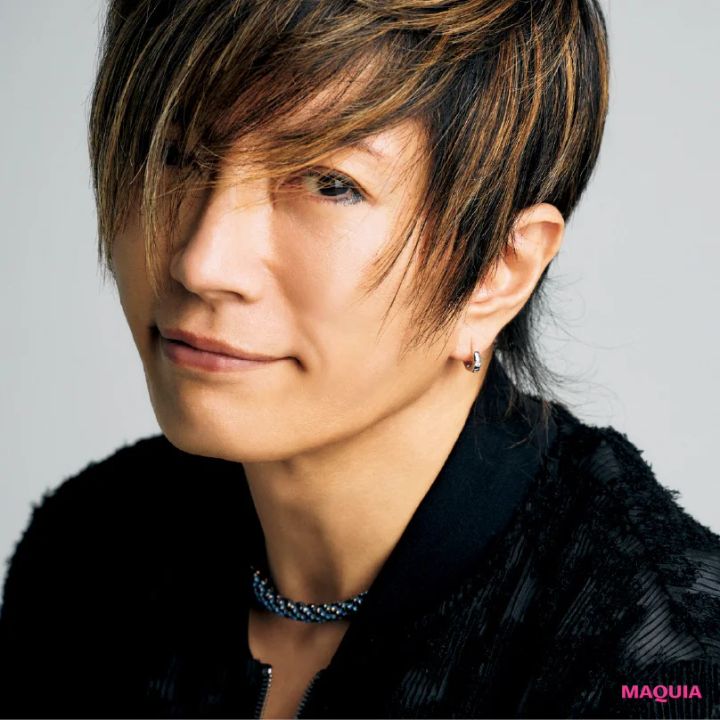GACKTさんインタビュー。髪も肌も全てが変わったというお手入れ法とは？_2