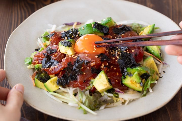 ピリ辛まぐろユッケ2