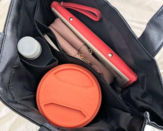 中に物を入れたところ