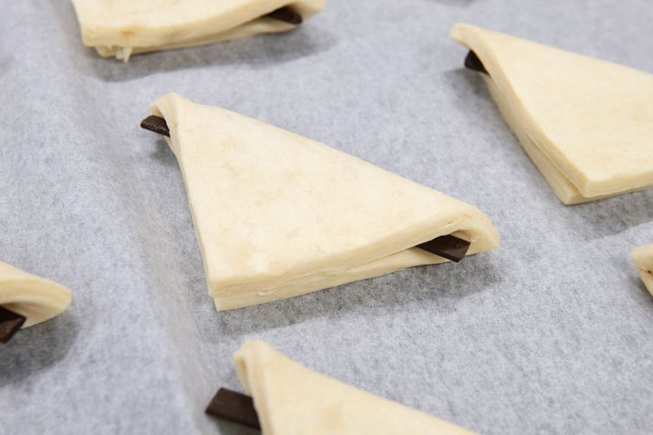 成型されたパンオショコラ