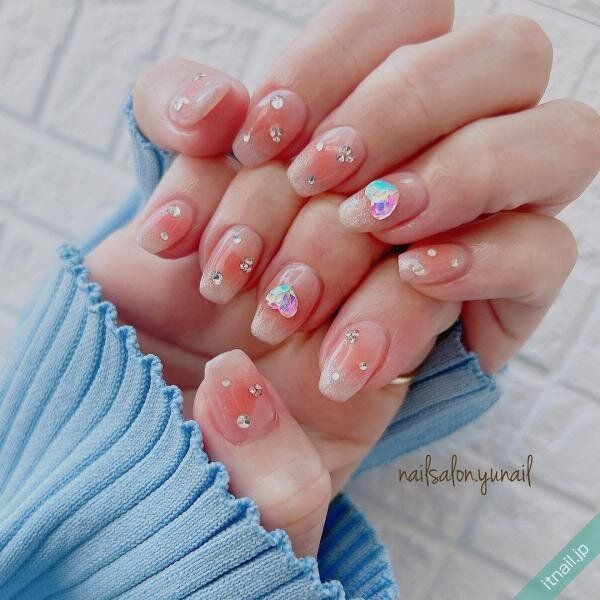 YUNAILが投稿したネイルデザイン [photoid:I0126597] via Itnail Design (722807)