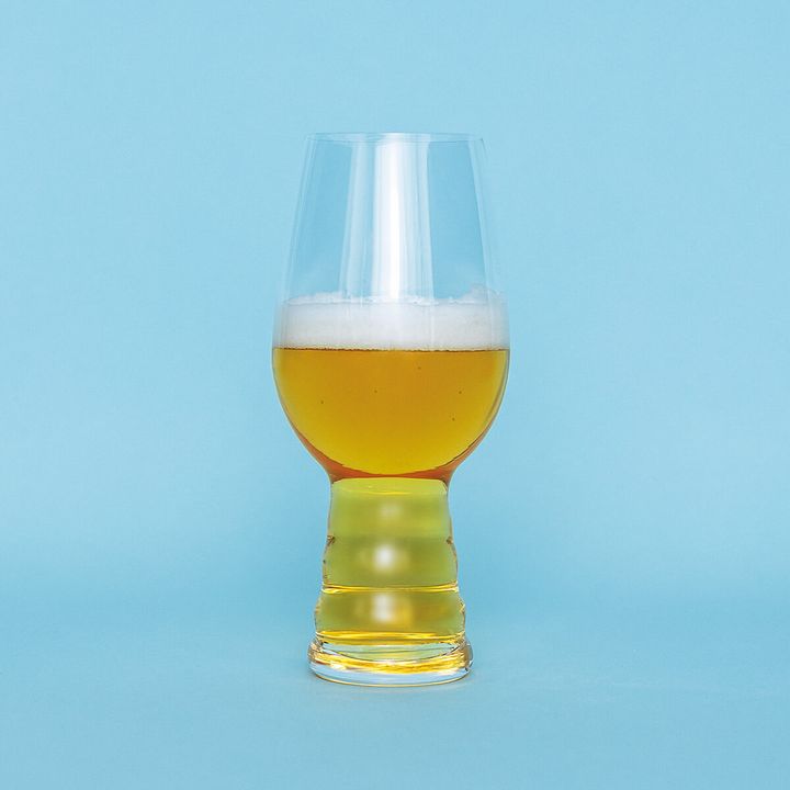 〈シュピゲラウ〉のIPAグラス