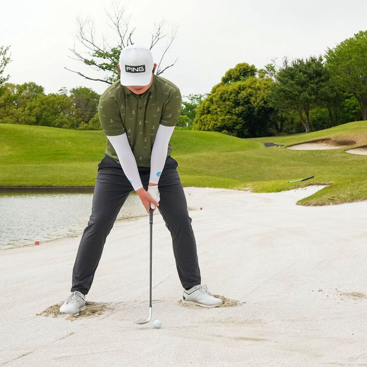 飛ばす？ 飛ばさない？ 超簡単に「距離の打ち分け」ができるバンカーの打ち方