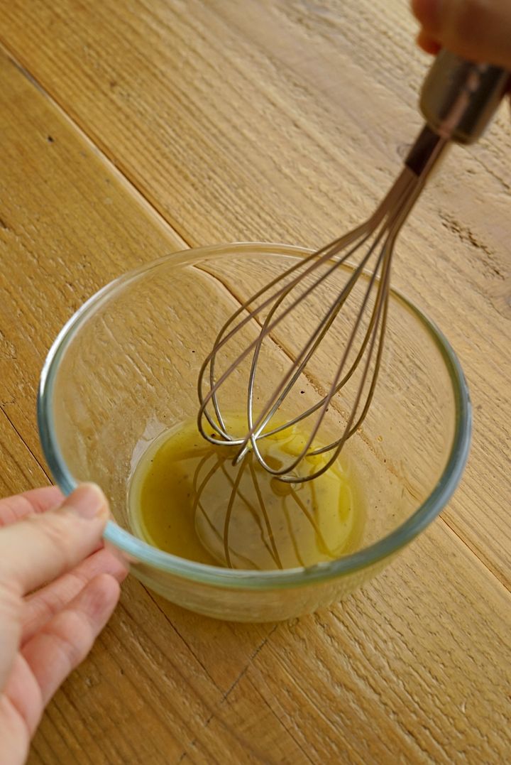 からだが喜ぶ！お手軽カブとみかんのカルパッチョ風サラダ【ごはん愛好家 / あやかの旬野菜を使ったアペロおつまみ vol.1 〜レシピで旅するヨーロッパ〜】