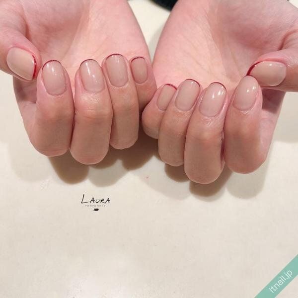 LAURA POMPONNEEが投稿したネイルデザイン [photoid:I0122693] via Itnail Design (723418)