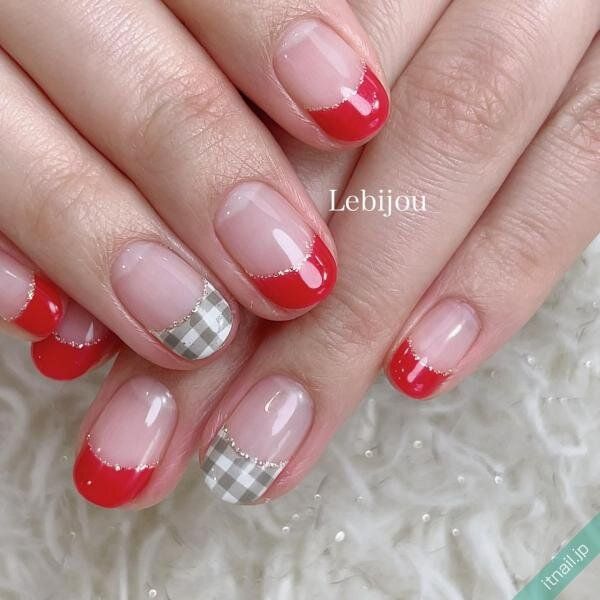 Le bijouが投稿したネイルデザイン [photoid:I0113100] via Itnail Design (723423)