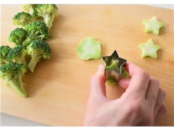 デコレーション材料の用意画像