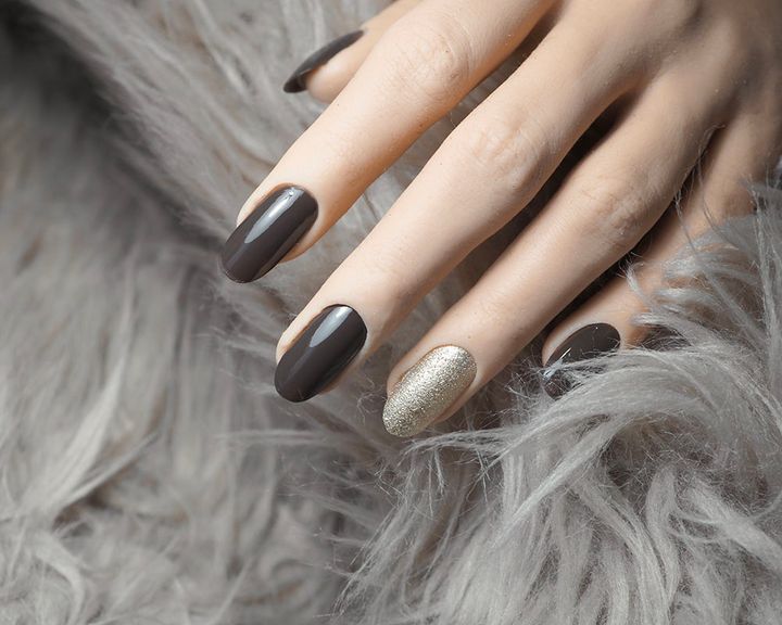 第3位：アースブラウン