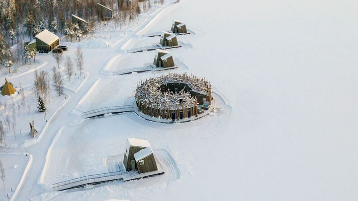 スウェーデンのアークティック・バス