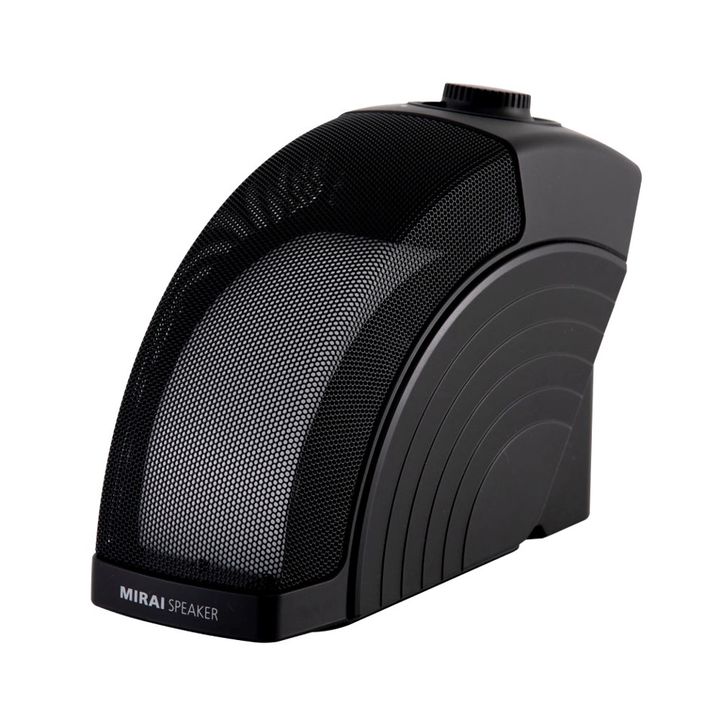 曲面デザインが特徴の「ミライスピーカー・ホーム」（サウンドファン提供）