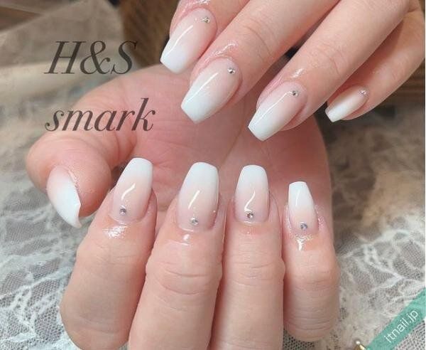 H&Sが投稿したネイルデザイン [photoid:I0125891] via Itnail Design (722914)