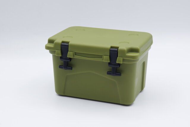セリアのクーラーボックス型ケース アースカラーのデザイン