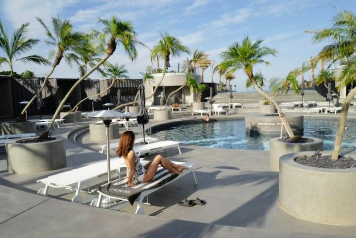 千葉「BOTANICAL POOL CLUB（ボタニカル プール クラブ）」