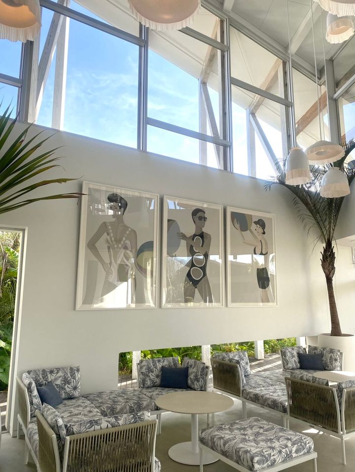 「BOTANICAL POOL CLUB」ロビー