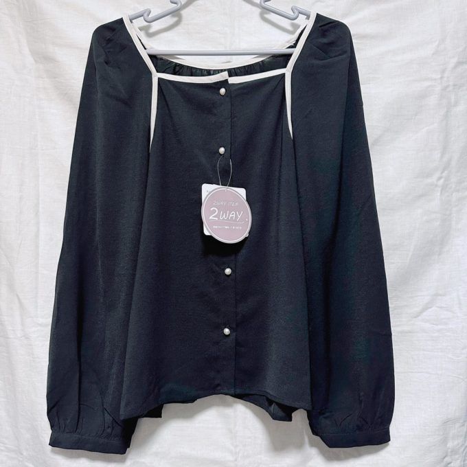 しまむらの「ボレロブラウス」