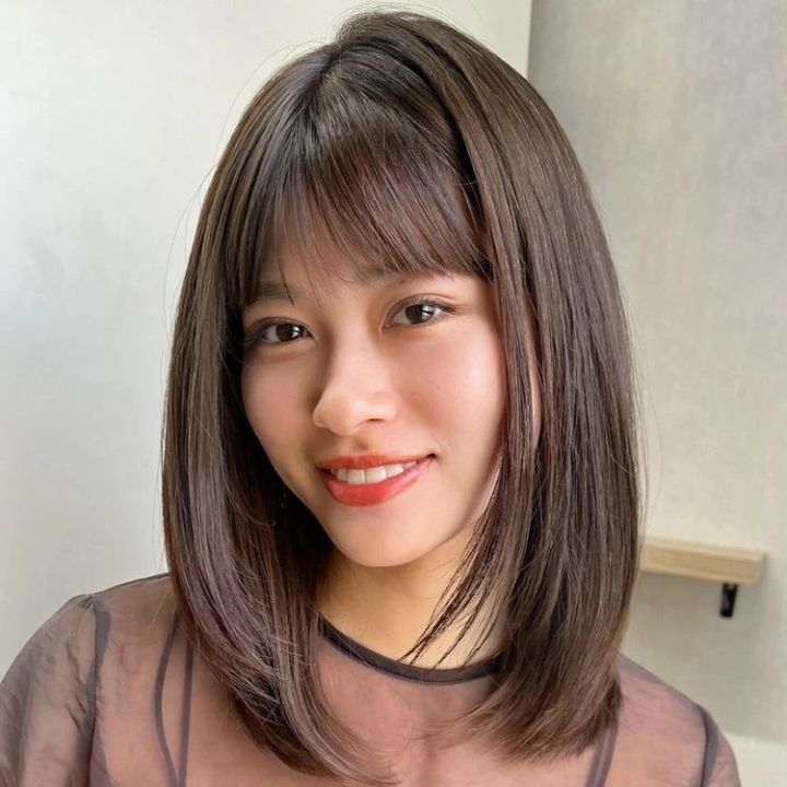 ミディアム ヘア 髪型 ヘアスタイル 大人 前髪あり 30代 40代