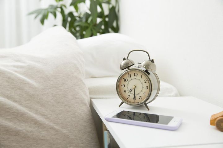 画像: ベッドから出る前にゆっくり深呼吸