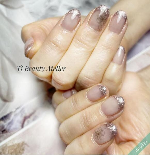 Ti Beauty Atelierが投稿したネイルデザイン [photoid:I0128730] via Itnail Design (722445)
