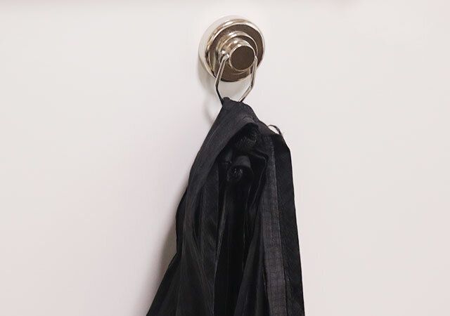 キャンドゥの超強力回転式マグネットフックは耐荷重10kgで優秀