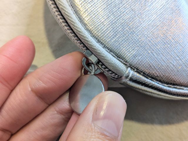 ジッパーチャーム