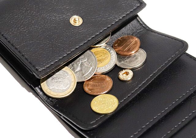 THE EDITORS［ジ エディターズ］スマート会計ミニ財布の小銭入れ