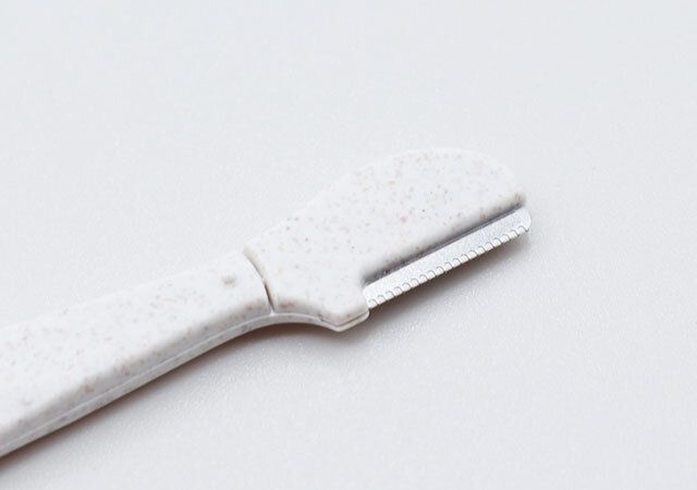 ダイソーの環境にやさしいカミソリ