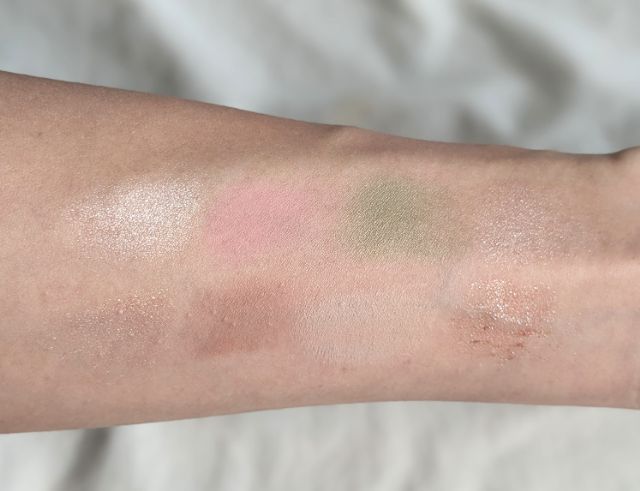 Häagen-Dazs Cosme Set Book