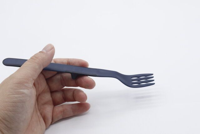 ダイソーの食べやすい フォークの引っ掛かり
